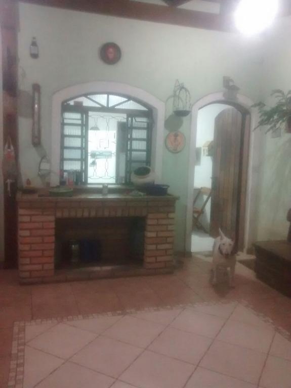 Sobrado, 3 quartos, 200 m² - Foto 1