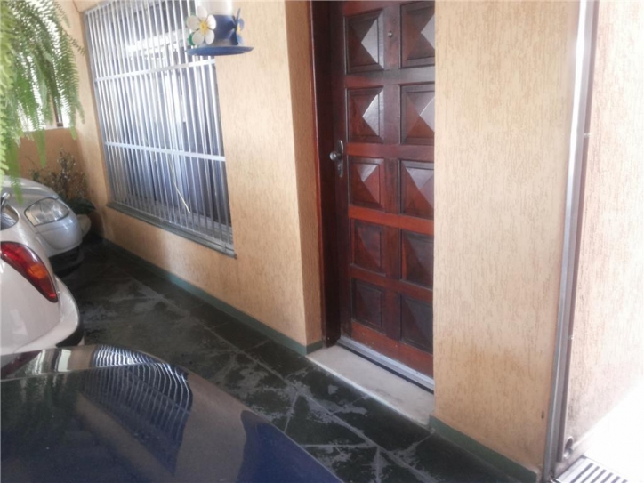 Sobrado à venda com 3 quartos, 112m² - Foto 2
