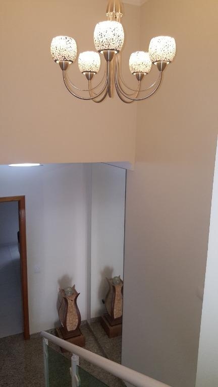 Sobrado à venda com 3 quartos, 220m² - Foto 29