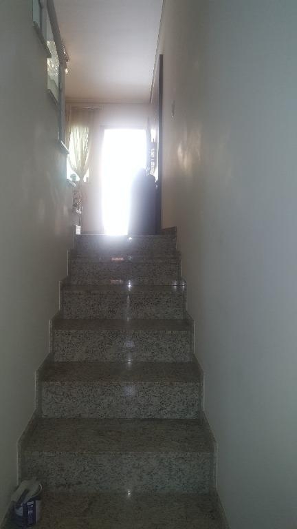 Sobrado à venda com 3 quartos, 220m² - Foto 56