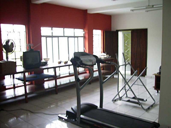 Sobrado à venda e aluguel com 3 quartos, 438m² - Foto 29