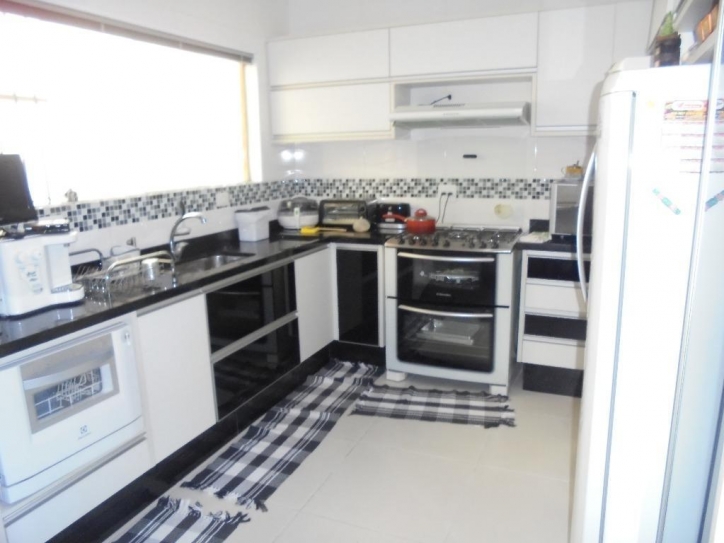 Casa, 4 quartos, 255 m² - Foto 24