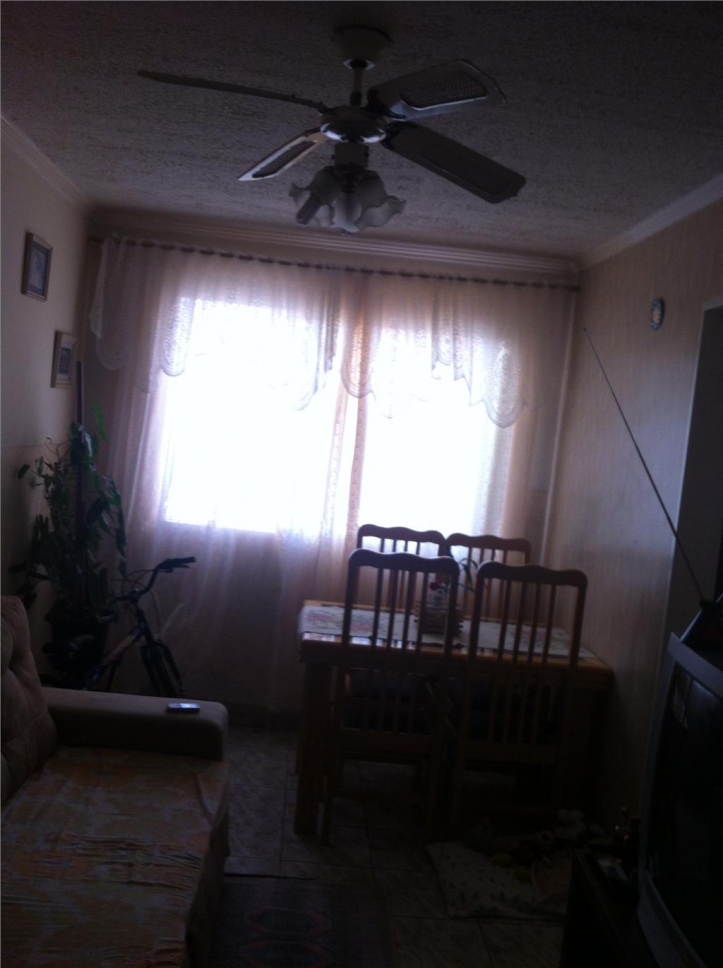 Apartamento à venda com 2 quartos, 49m² - Foto 2