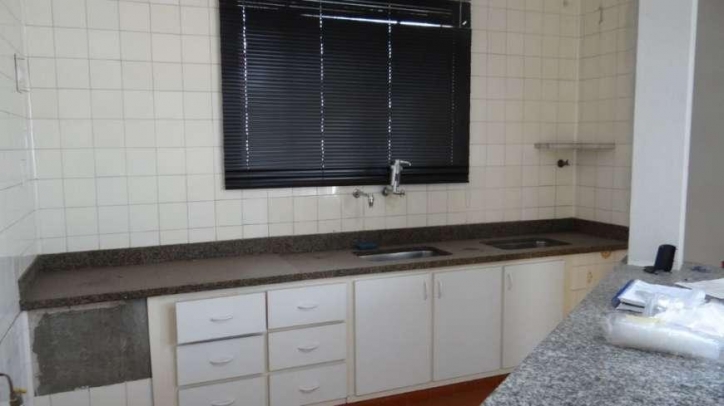 Casa, 4 quartos, 381 m² - Foto 32