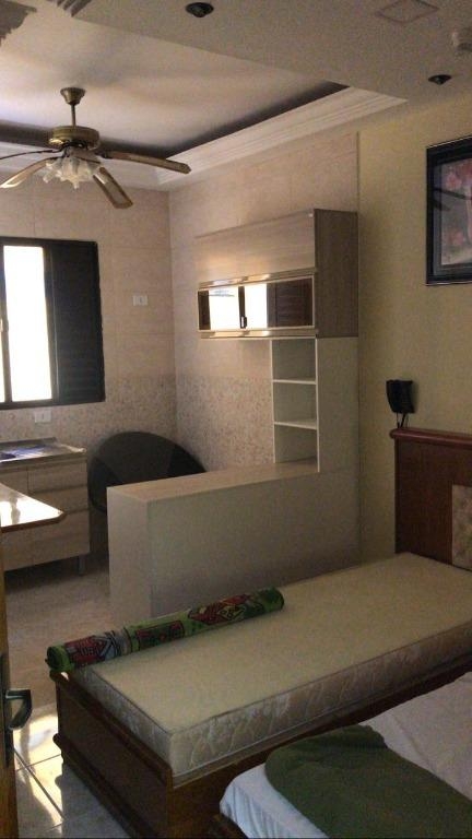 Apartamento para alugar com 2 quartos, 20m² - Foto 1