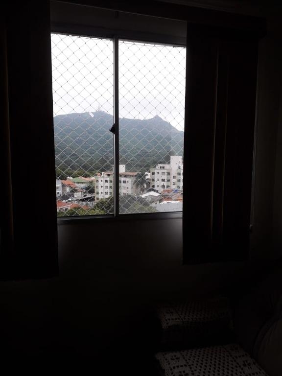 Apartamento à venda com 2 quartos, 50m² - Foto 5
