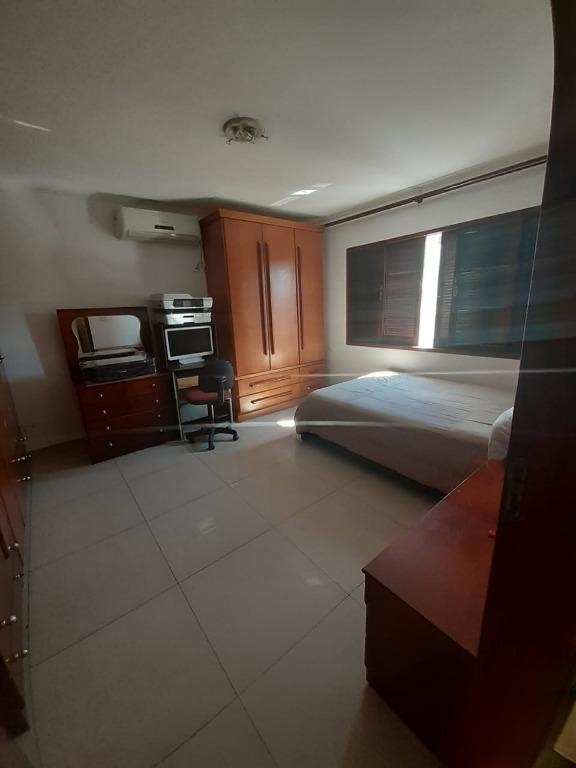 Casa, 4 quartos, 200 m² - Foto 9