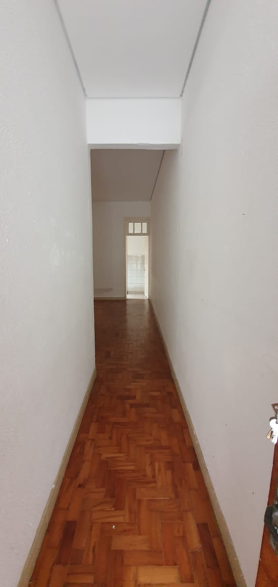 Casa para alugar com 2 quartos, 90m² - Foto 11