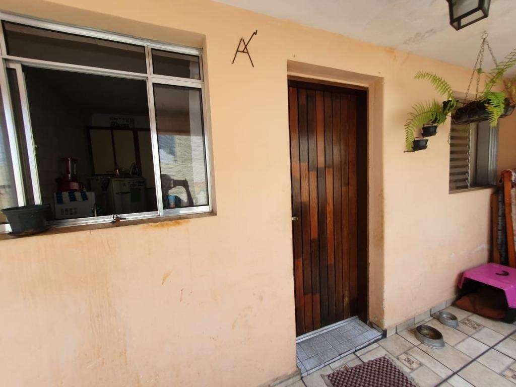 Casa, 4 quartos, 200 m² - Foto 8