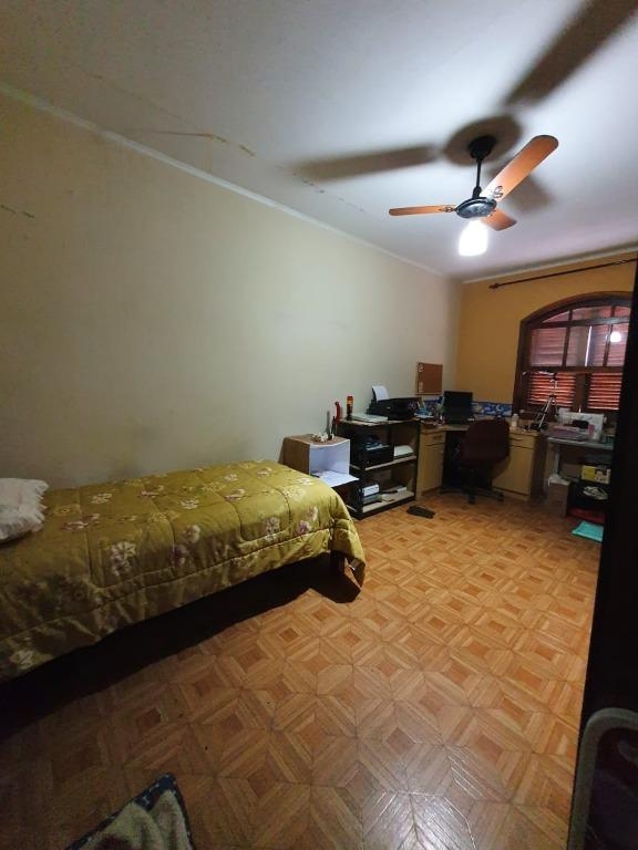 Casa, 4 quartos, 200 m² - Foto 3