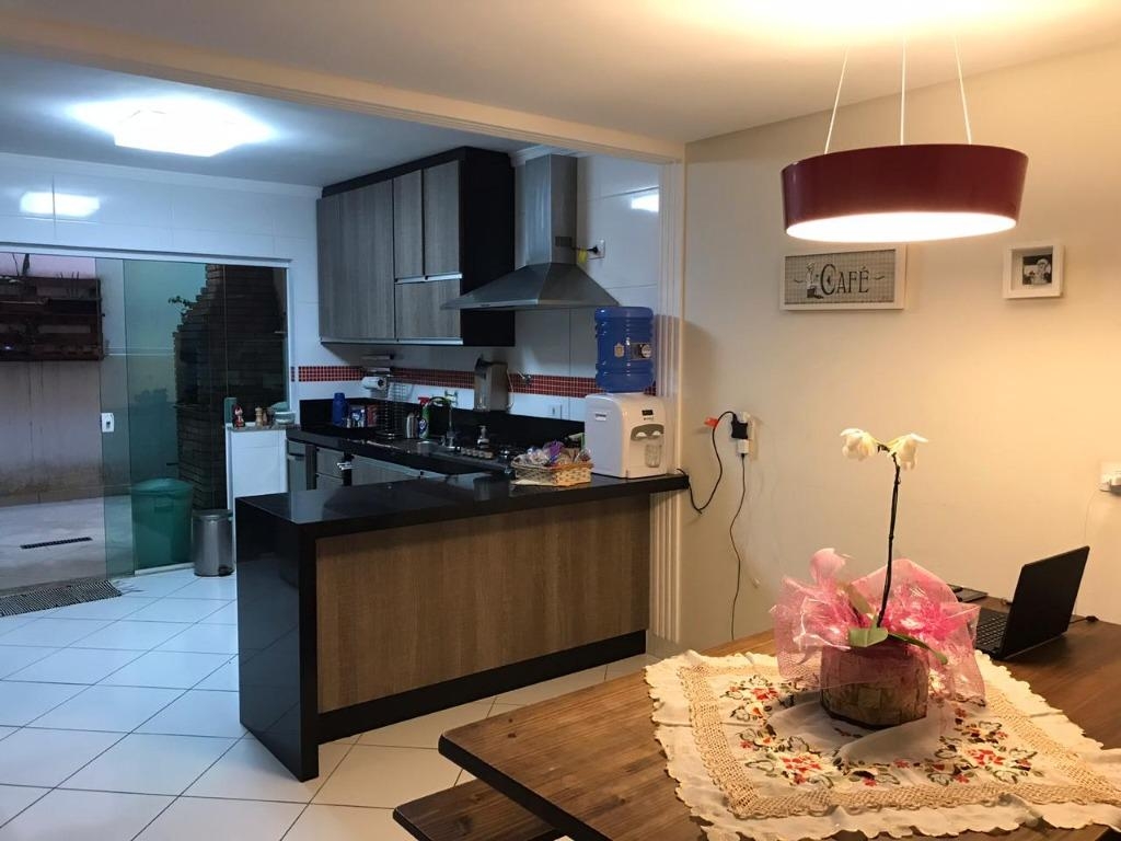 Sobrado, 3 quartos, 170 m² - Foto 1