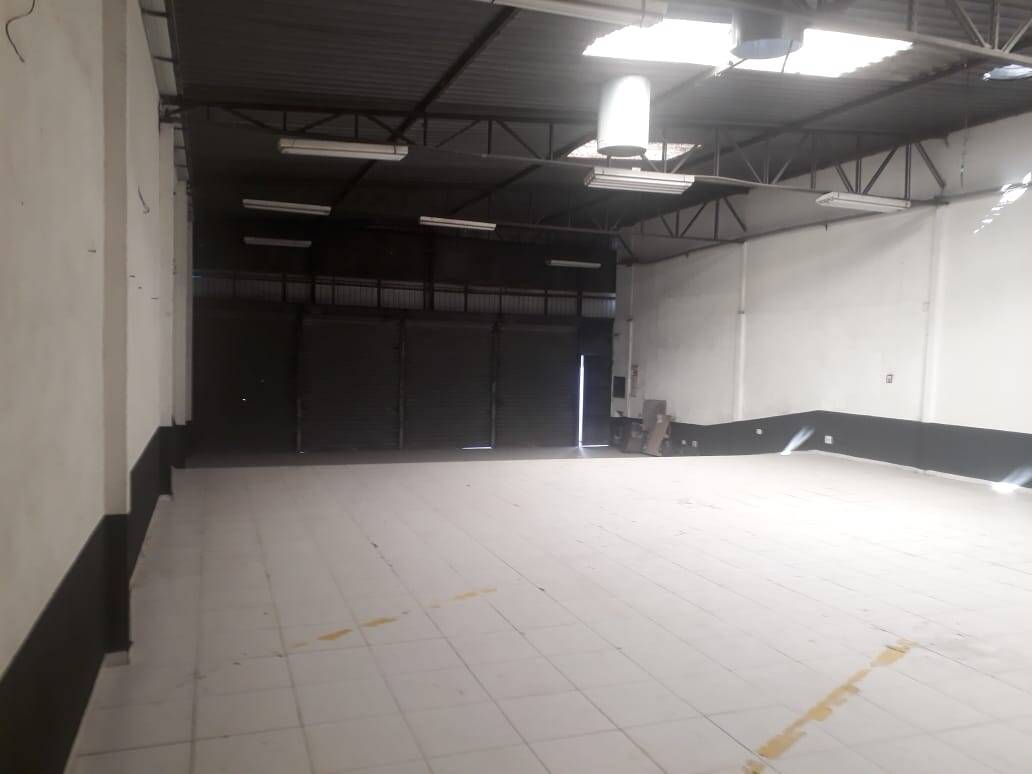 Sala-Conjunto, 250 m² - Foto 1