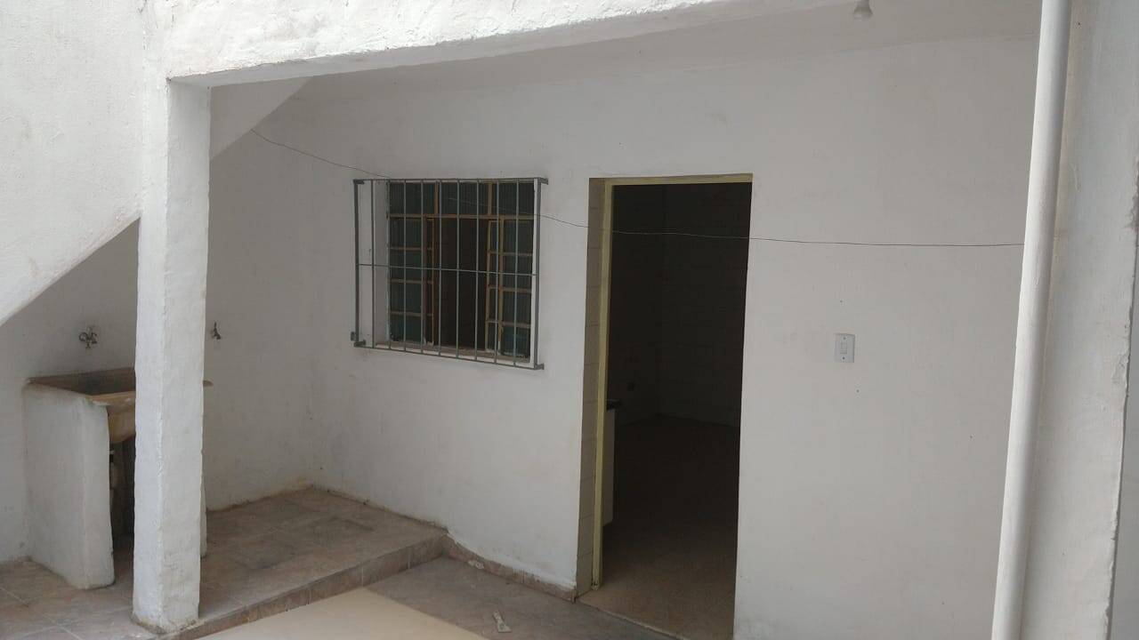 Casa, 2 quartos, 60 m² - Foto 1