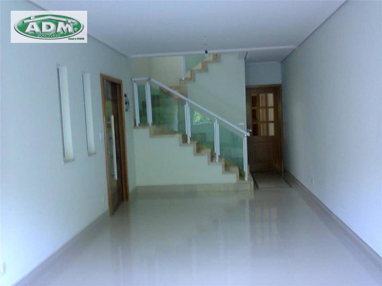 Casa, 3 quartos, 180 m² - Foto 1