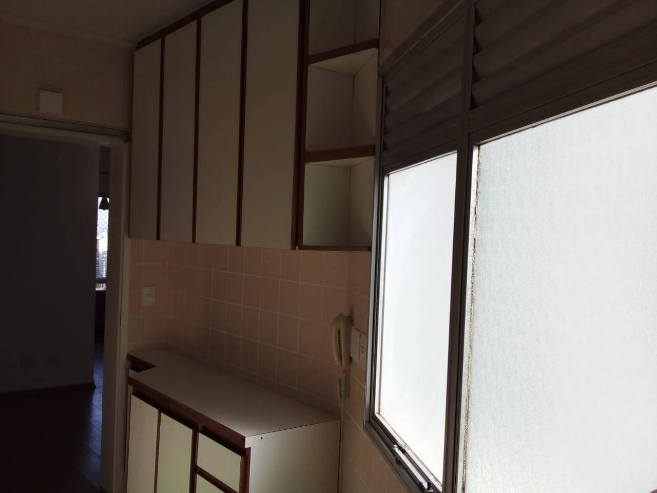 Apartamento para alugar com 2 quartos, 65m² - Foto 6