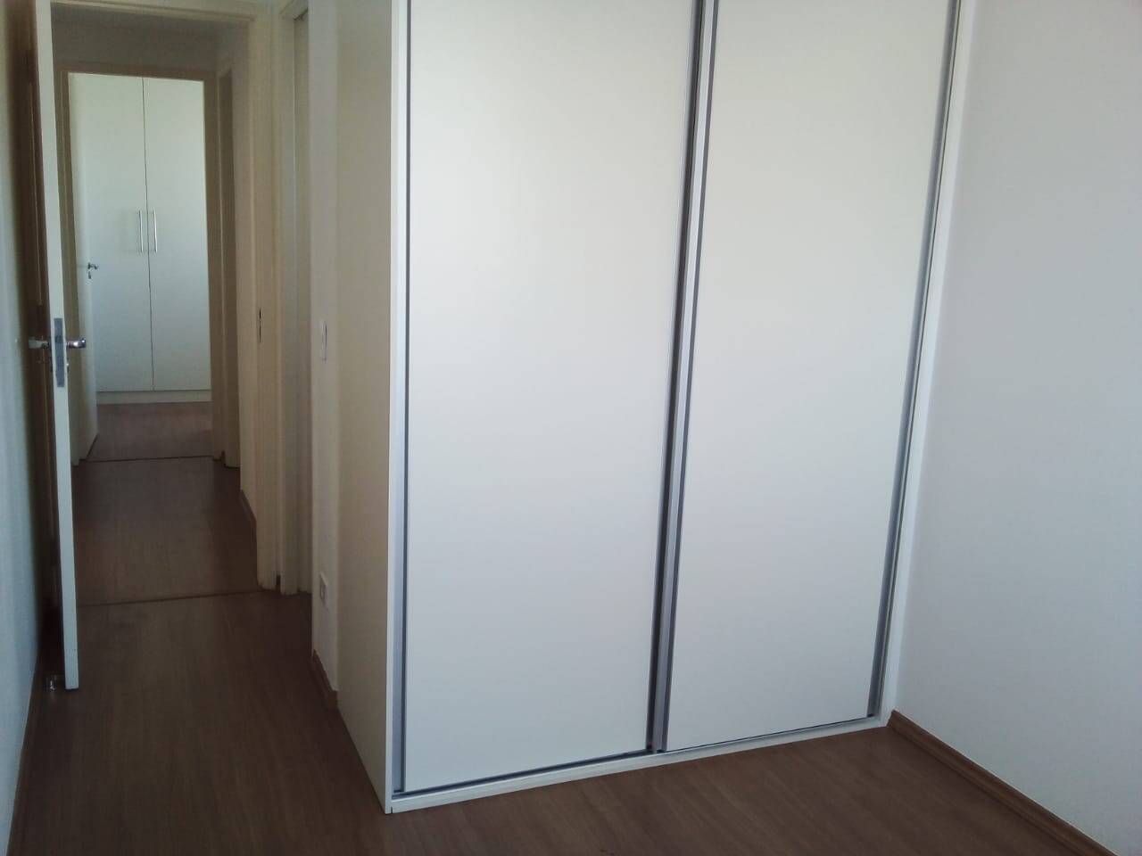 Apartamento para alugar com 2 quartos, 65m² - Foto 17