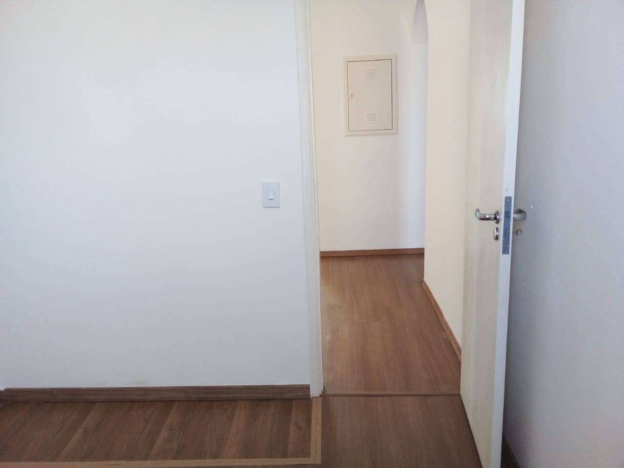 Apartamento para alugar com 2 quartos, 65m² - Foto 23