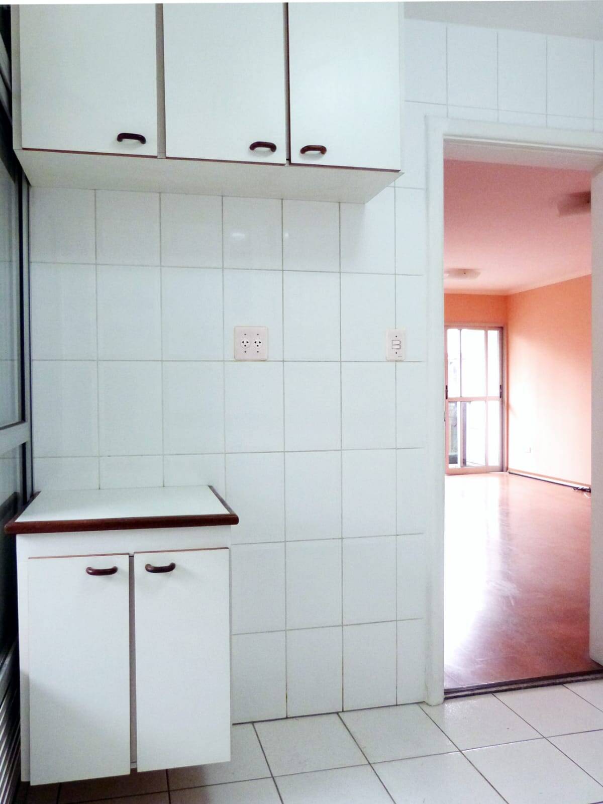 Apartamento para alugar com 3 quartos, 97m² - Foto 14