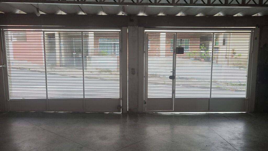 Casa, 4 quartos, 180 m² - Foto 4