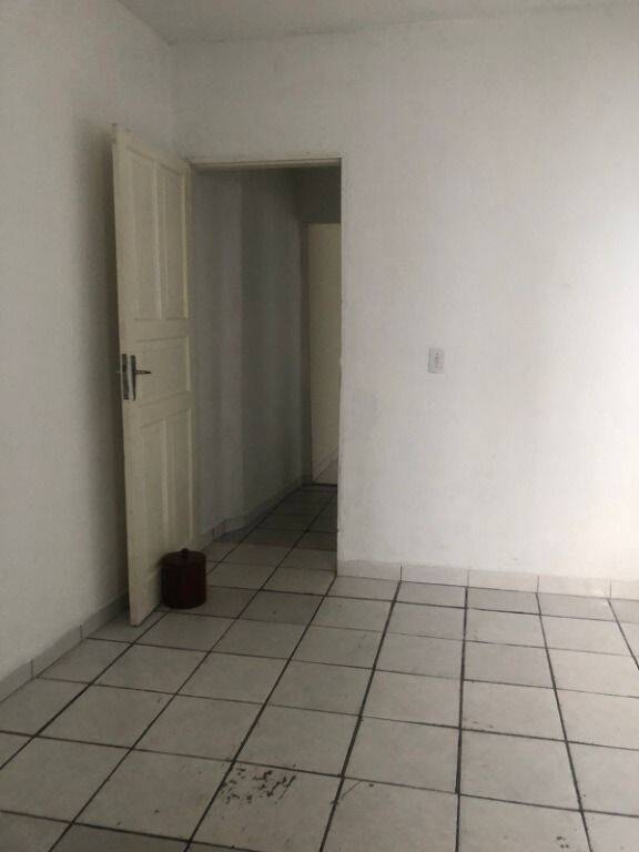 Casa, 1 quarto, 30 m² - Foto 1