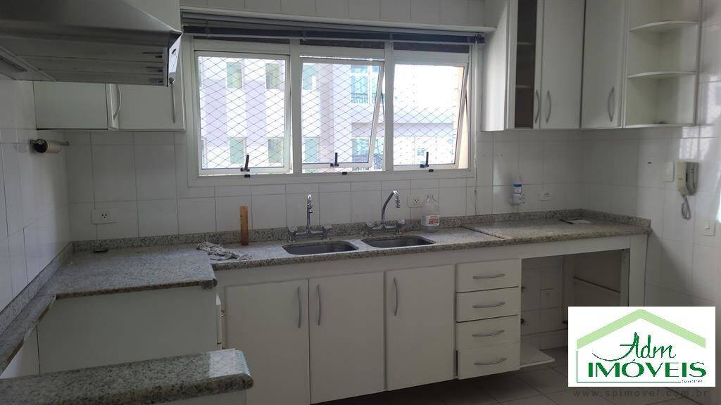 Apartamento para alugar com 3 quartos, 245m² - Foto 8