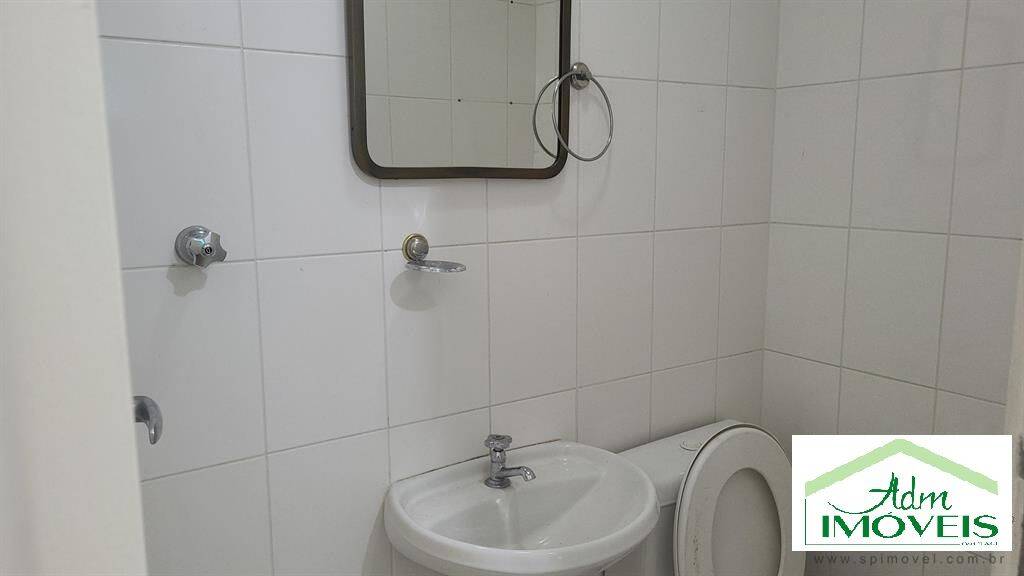 Apartamento para alugar com 3 quartos, 245m² - Foto 7