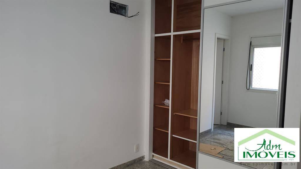 Apartamento para alugar com 3 quartos, 245m² - Foto 14