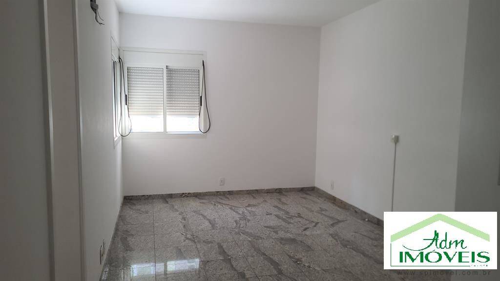 Apartamento para alugar com 3 quartos, 245m² - Foto 16