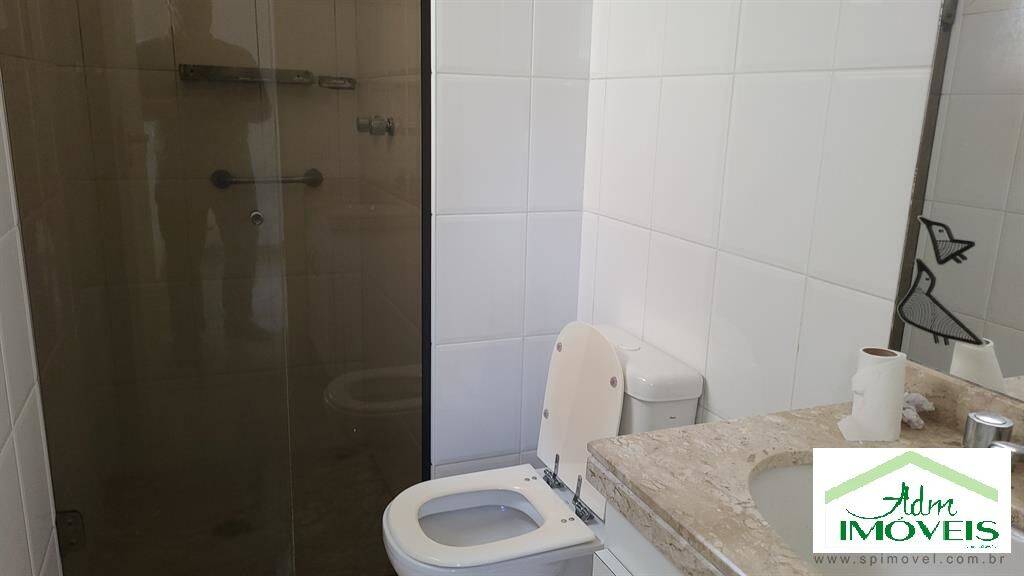 Apartamento para alugar com 3 quartos, 245m² - Foto 15
