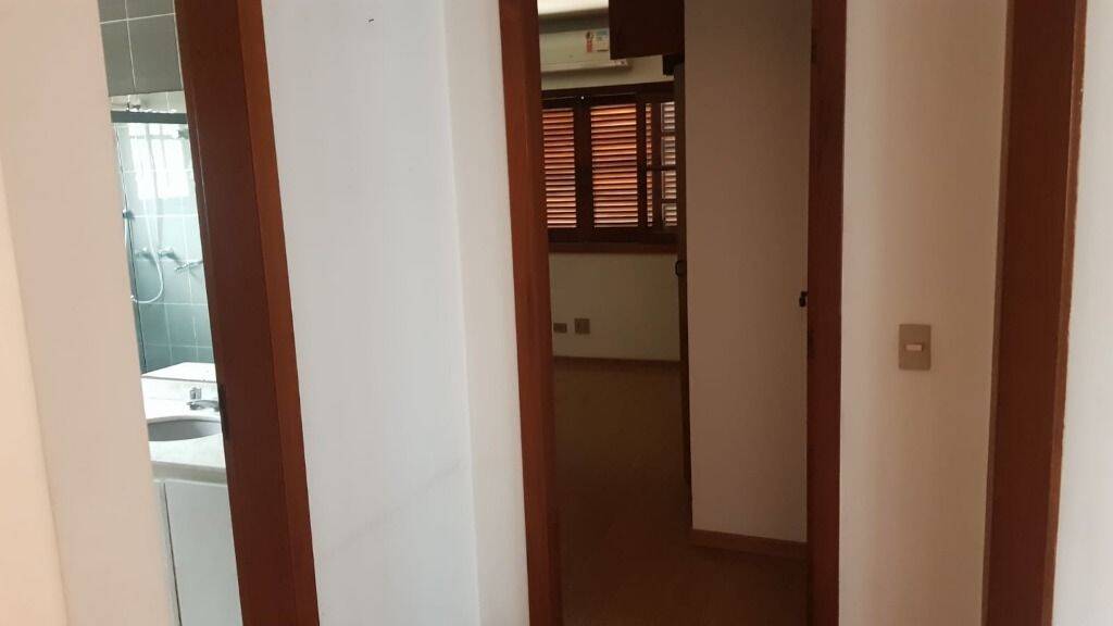 Casa, 4 quartos, 600 m² - Foto 31
