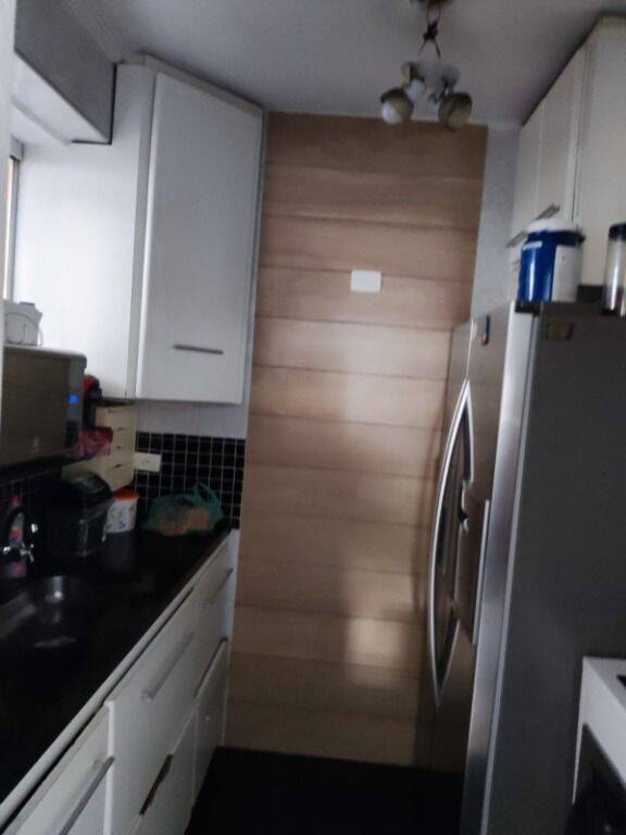 Casa à venda com 3 quartos, 300m² - Foto 8