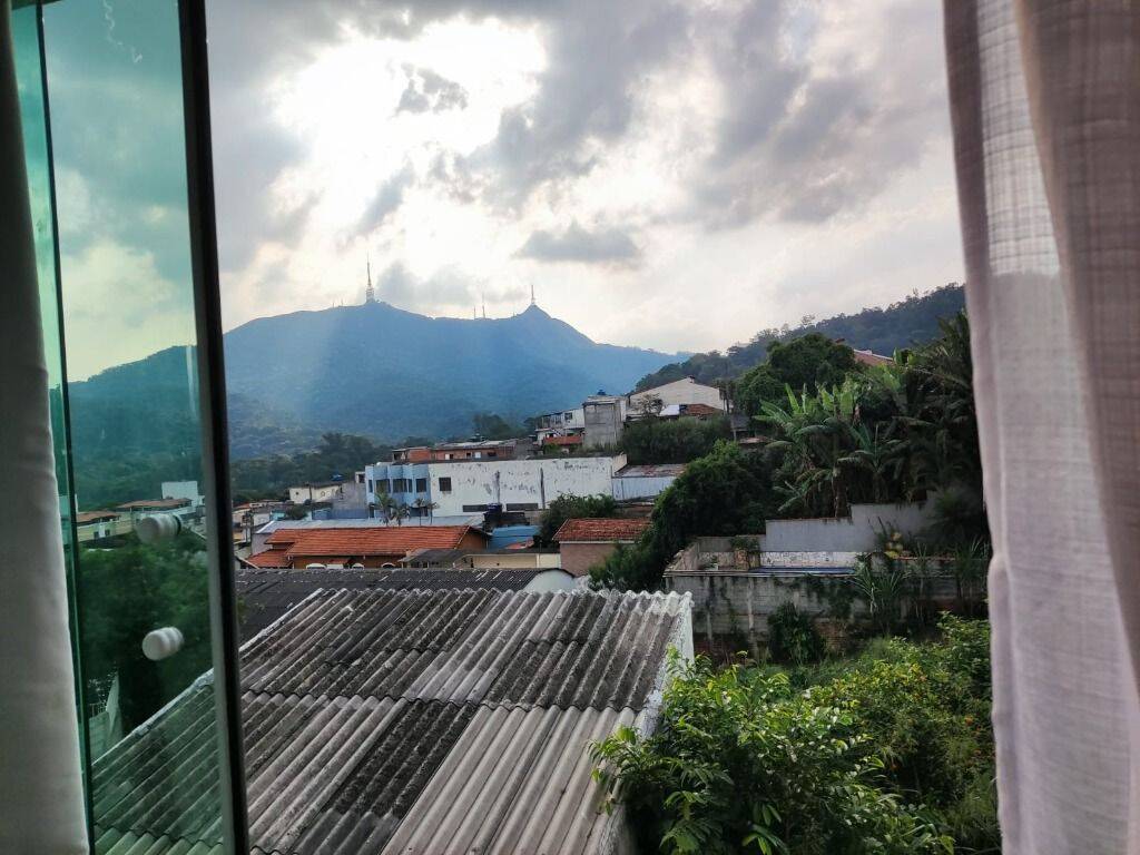 Casa à venda com 3 quartos, 300m² - Foto 10