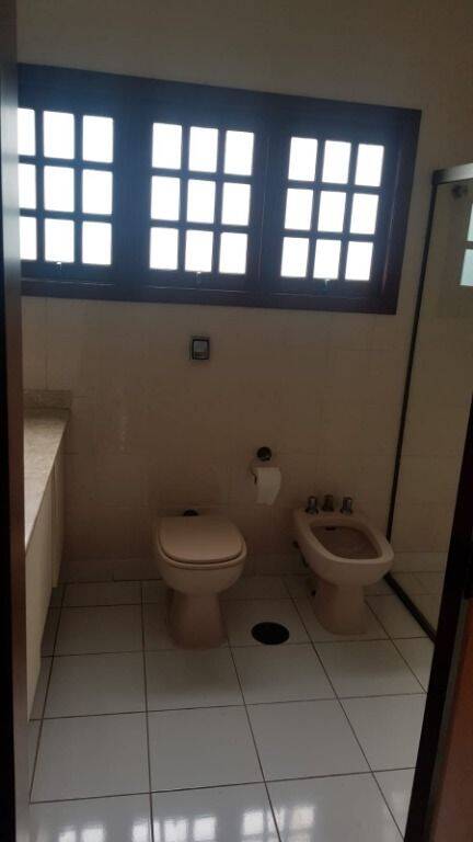 Casa, 4 quartos, 252 m² - Foto 27