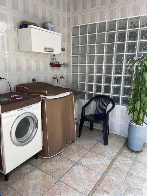 Casa, 5 quartos, 230 m² - Foto 3