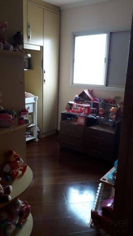 Apartamento para alugar com 3 quartos, 86m² - Foto 4