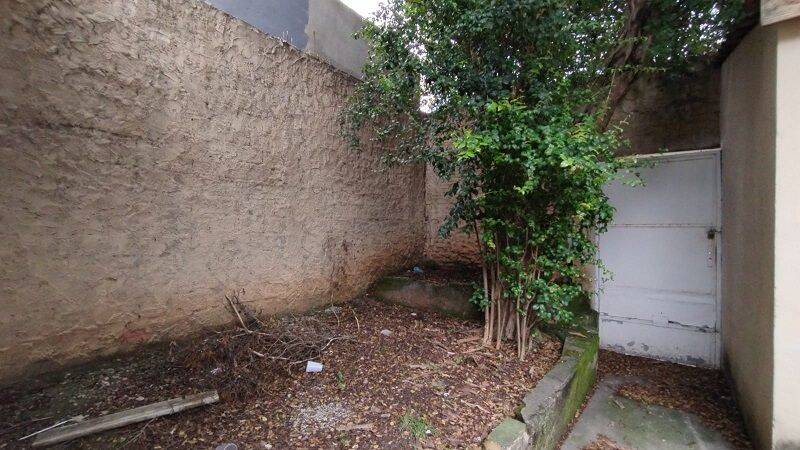 Casa para alugar com 5 quartos, 200m² - Foto 12