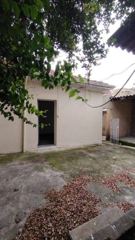 Casa para alugar com 5 quartos, 200m² - Foto 13