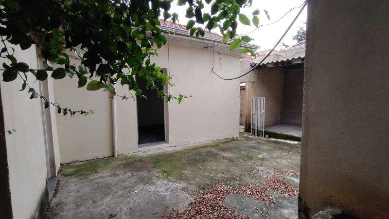 Casa para alugar com 5 quartos, 200m² - Foto 14