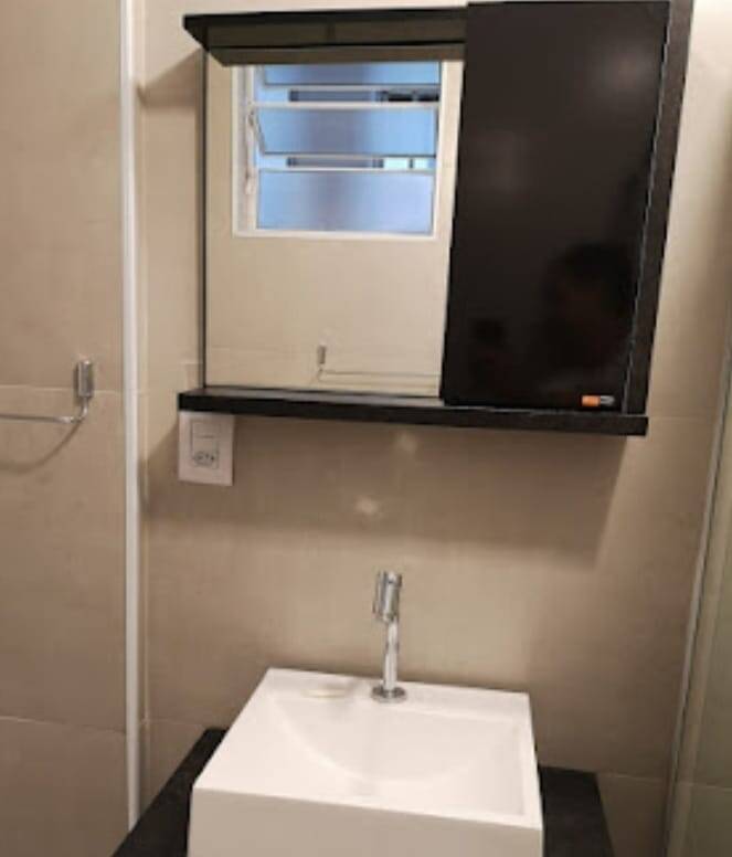 Apartamento para alugar com 2 quartos, 70m² - Foto 13