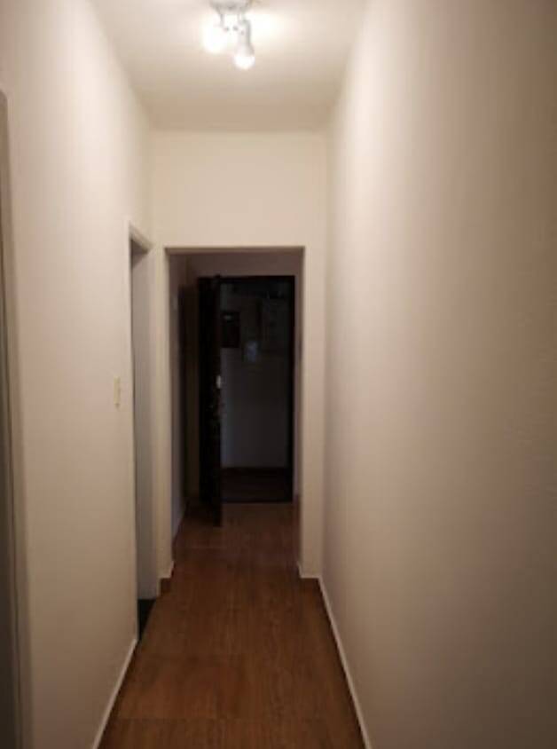 Apartamento para alugar com 2 quartos, 70m² - Foto 12