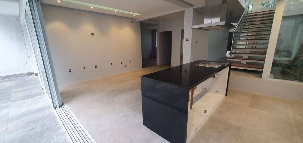 Casa, 3 quartos, 244 m² - Foto 15