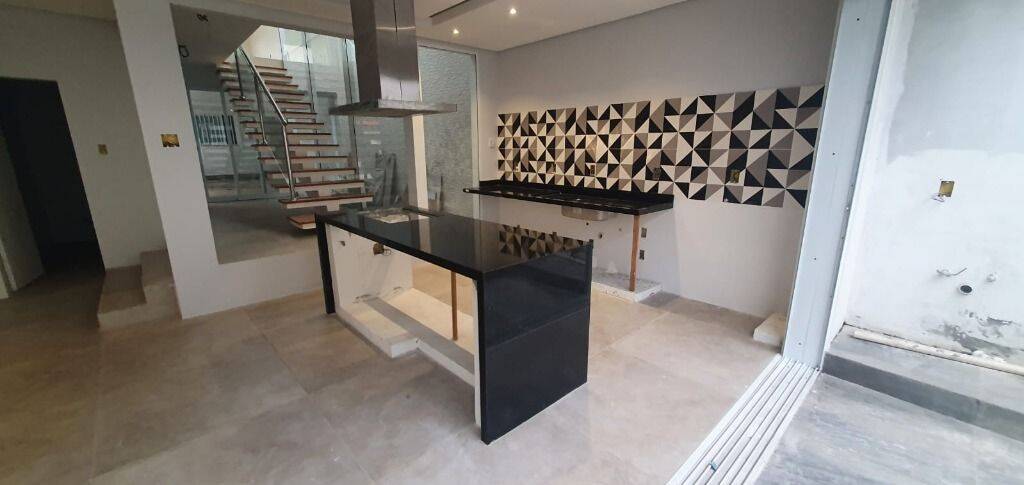 Casa, 3 quartos, 244 m² - Foto 16
