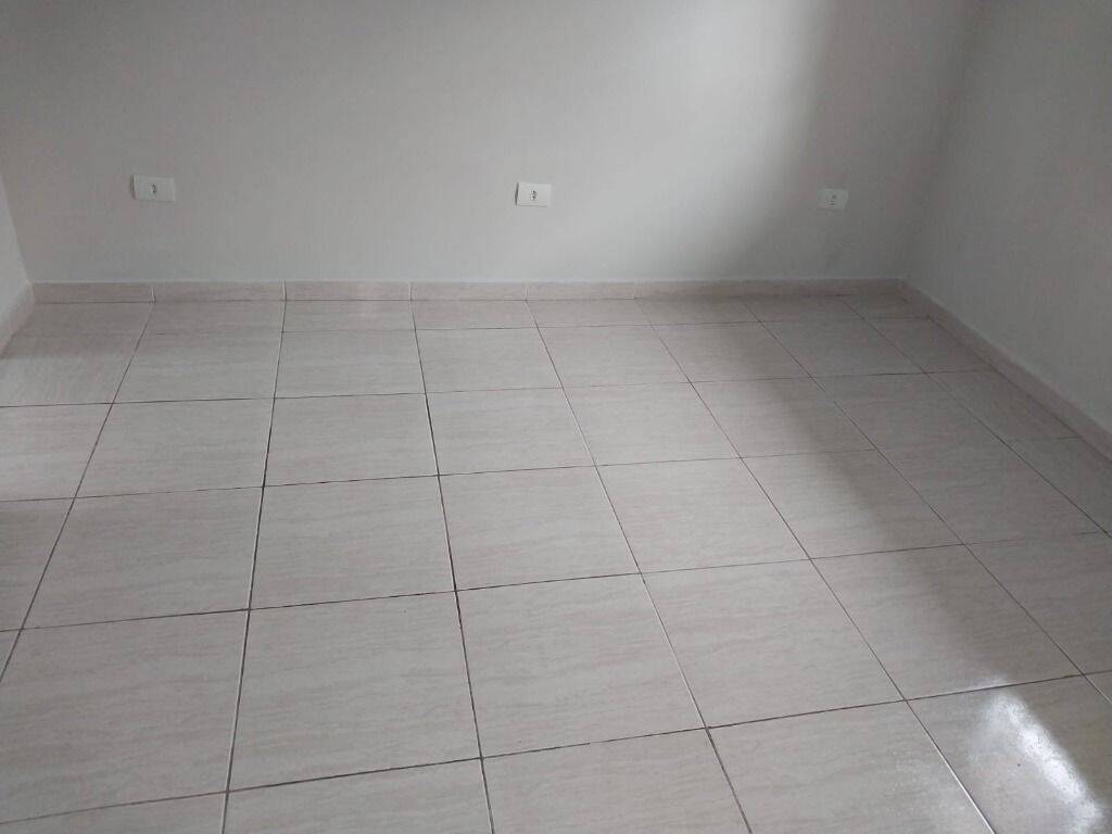 Casa para alugar com 1 quarto, 50m² - Foto 7