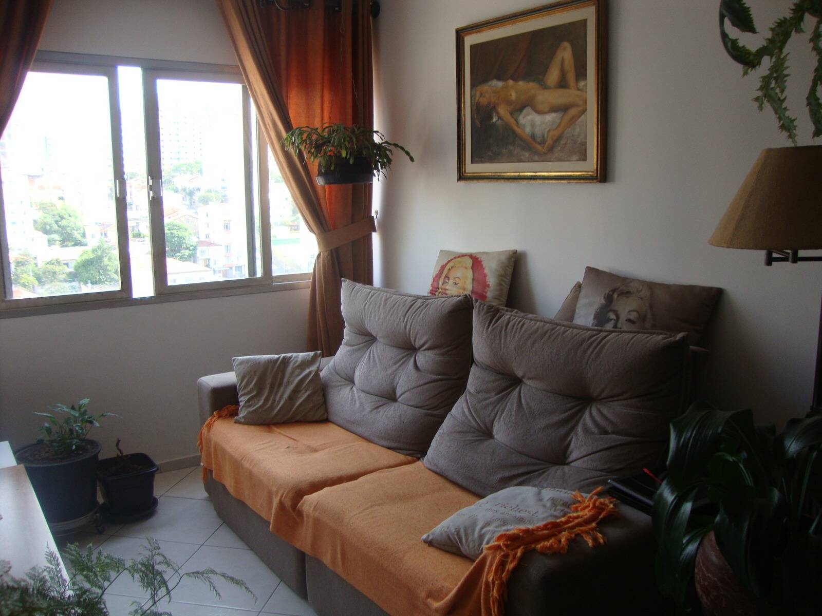 Apartamento para alugar com 3 quartos, 75m² - Foto 1