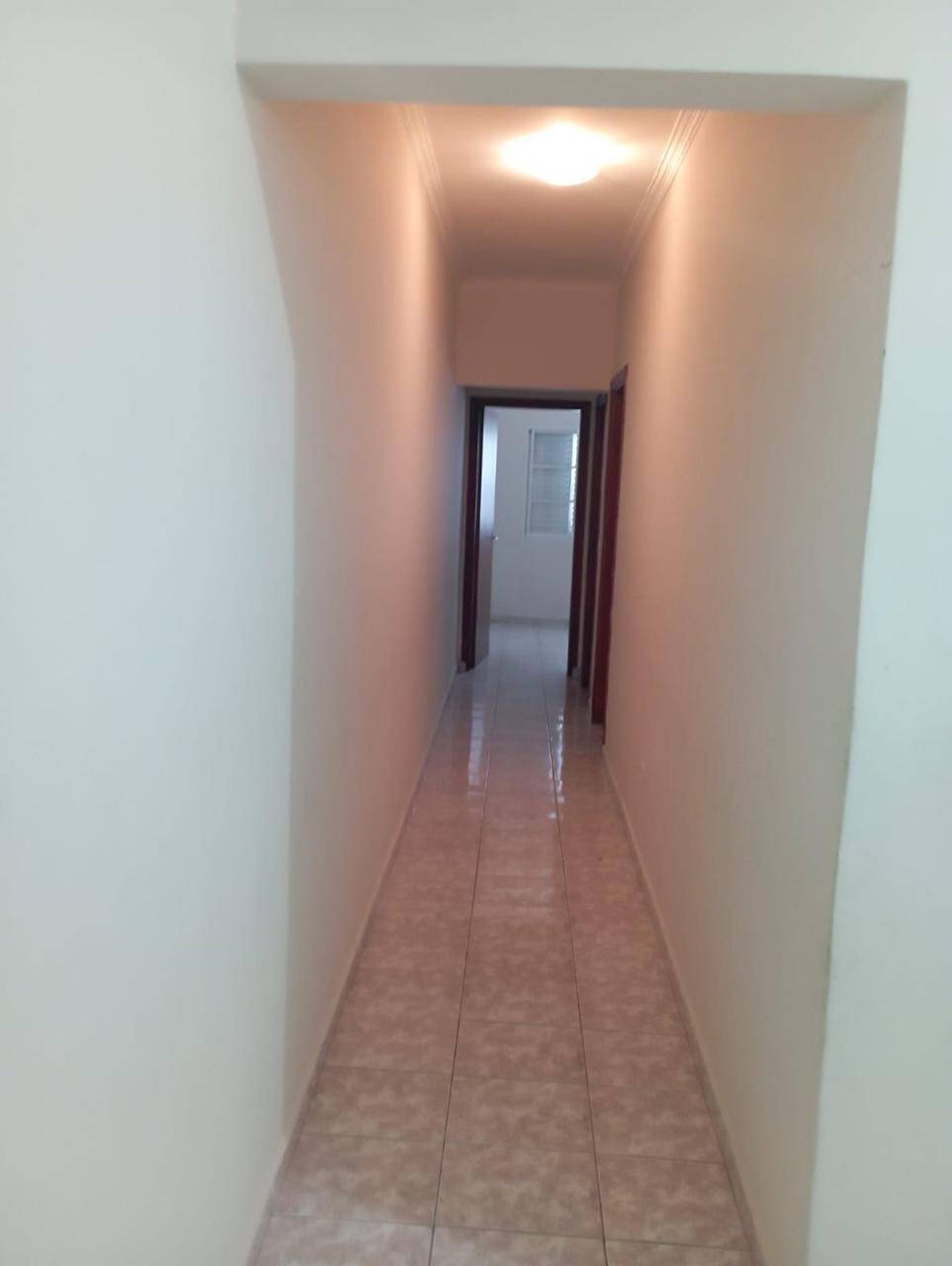 Casa para alugar com 2 quartos, 125m² - Foto 5