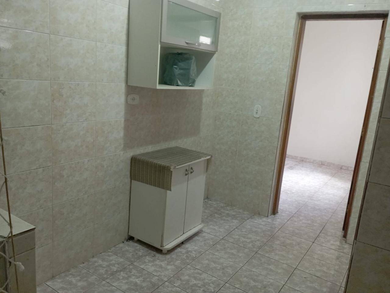 Casa para alugar com 2 quartos, 125m² - Foto 12