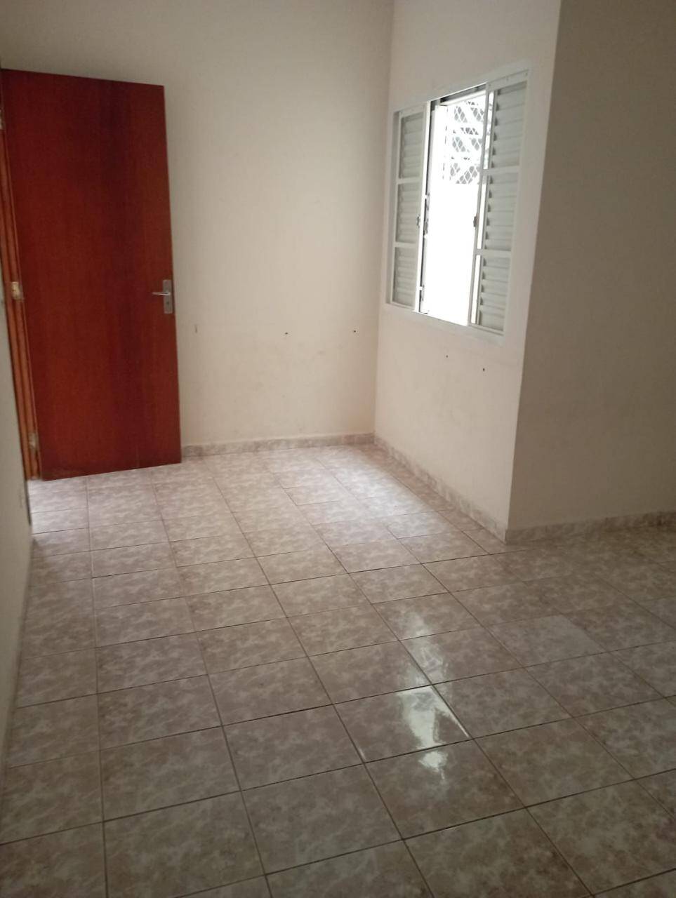 Casa para alugar com 2 quartos, 125m² - Foto 16