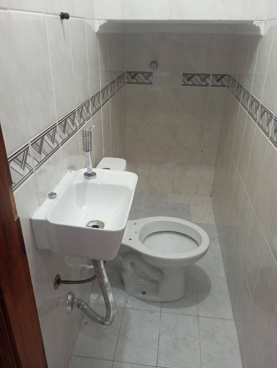 Casa para alugar com 2 quartos, 125m² - Foto 18