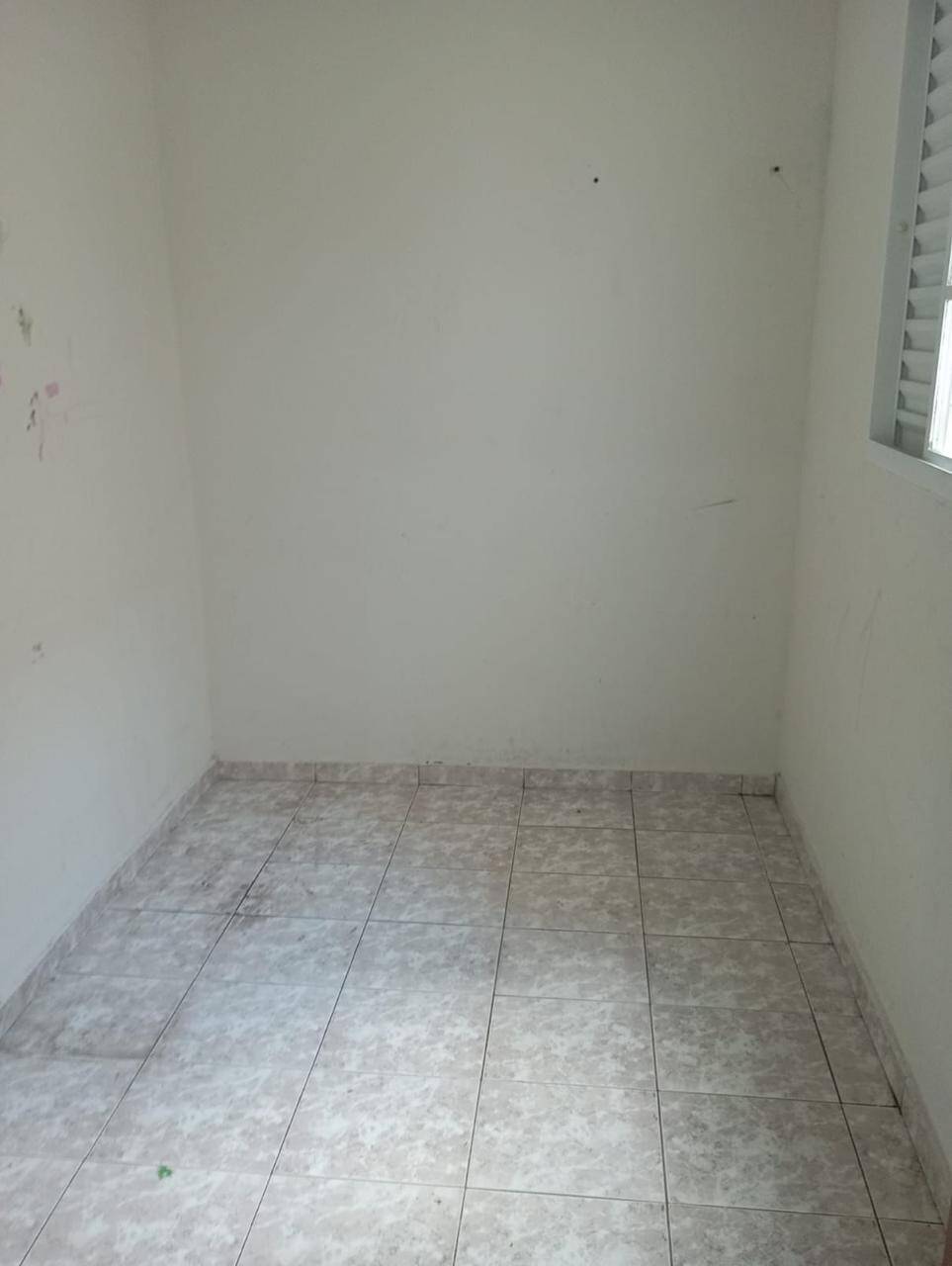 Casa para alugar com 2 quartos, 125m² - Foto 13