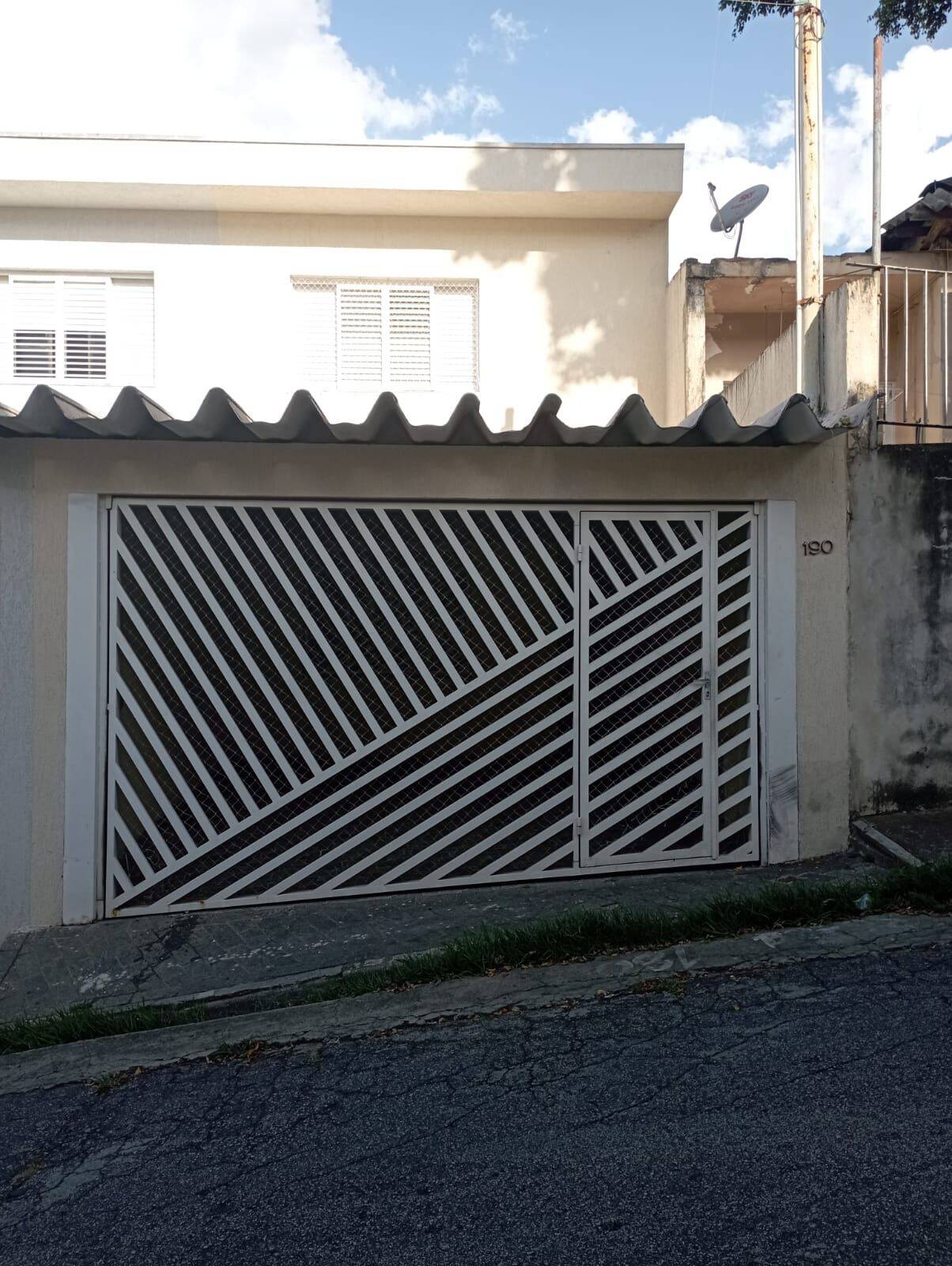 Casa para alugar com 2 quartos, 125m² - Foto 22